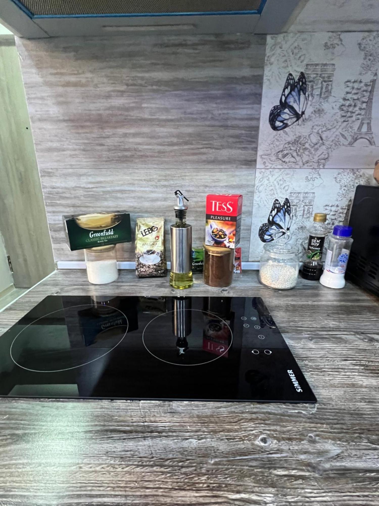 Cool Blue Interior Self Check In Apartment Yerevan Exterior photo